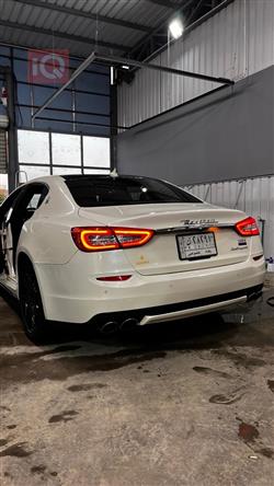 Maserati Quattroporte